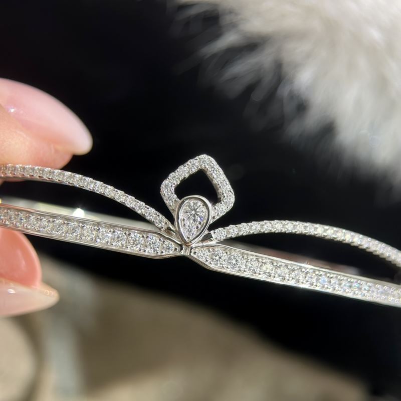 CHAUMET